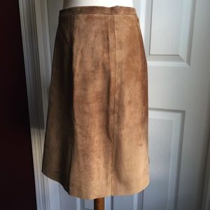 Ann Klein Tan Suede Leather Skirt